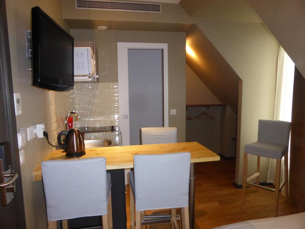 Excelsior Batignolles Hotel Paris Eksteriør billede